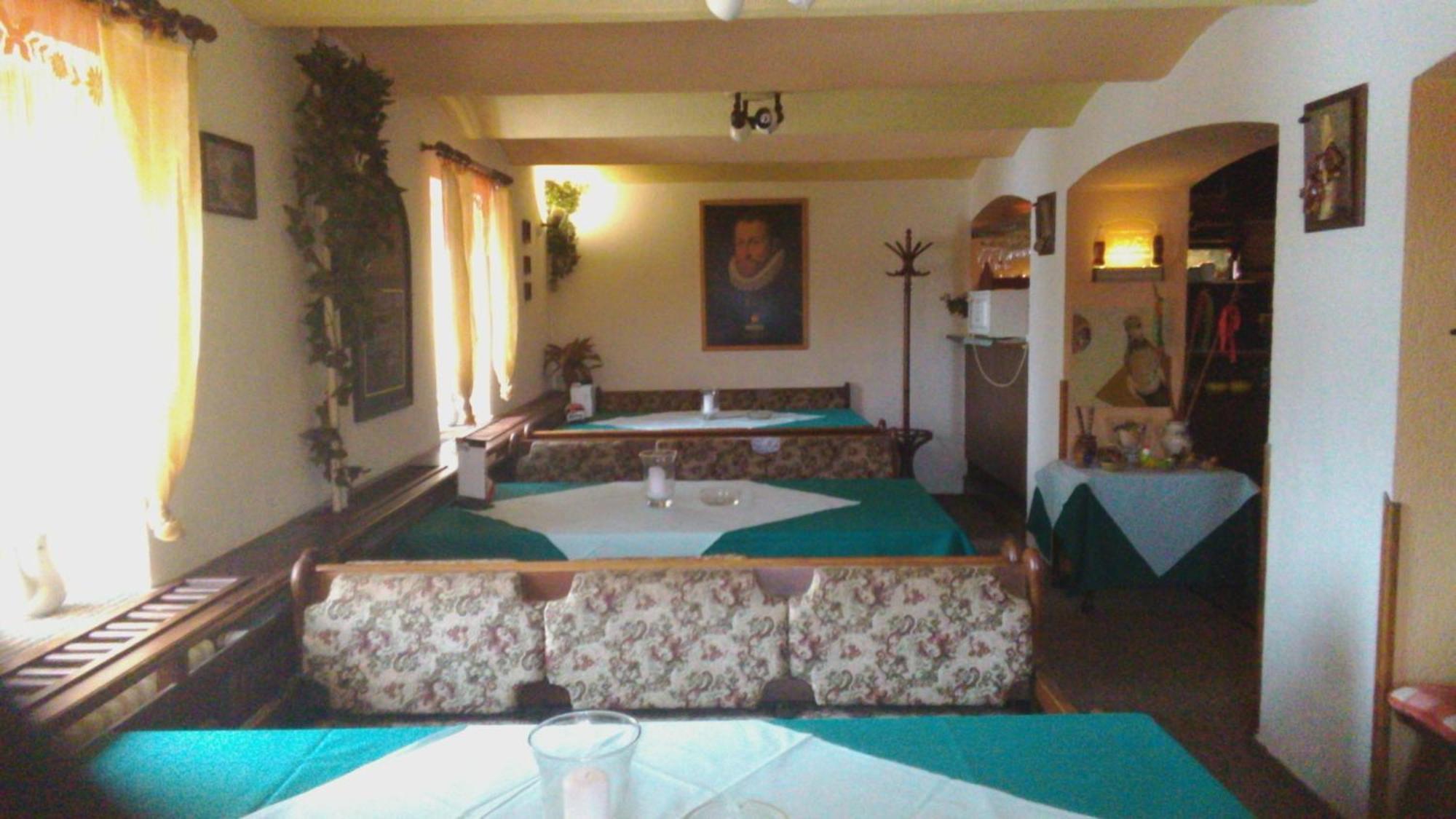 Hotel-Penzion Johanka Haj  Exterior photo
